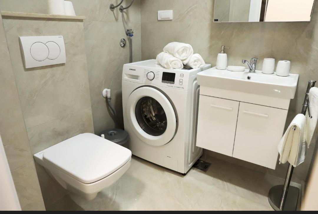 Studio Apartment, 5 Minutes To The Beach Bar Luaran gambar