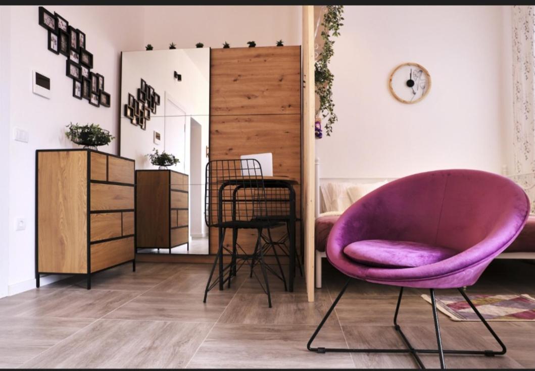 Studio Apartment, 5 Minutes To The Beach Bar Luaran gambar